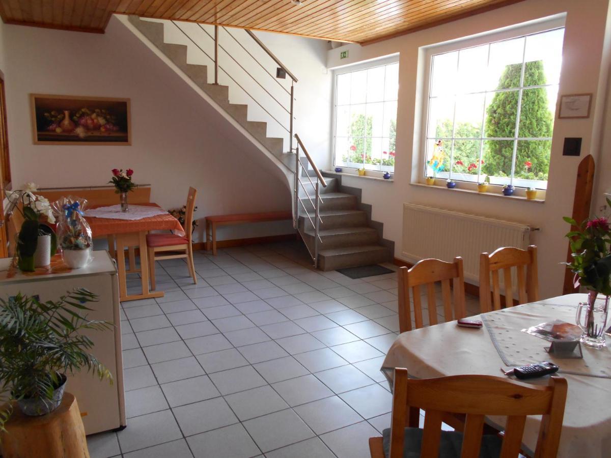 Arpad Panzio Bed & Breakfast Gyor Luaran gambar