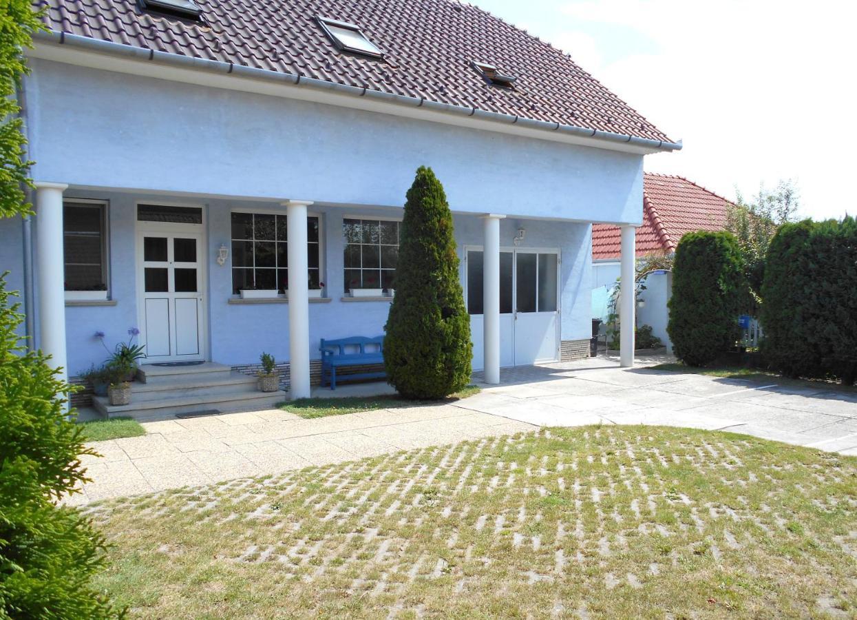 Arpad Panzio Bed & Breakfast Gyor Luaran gambar