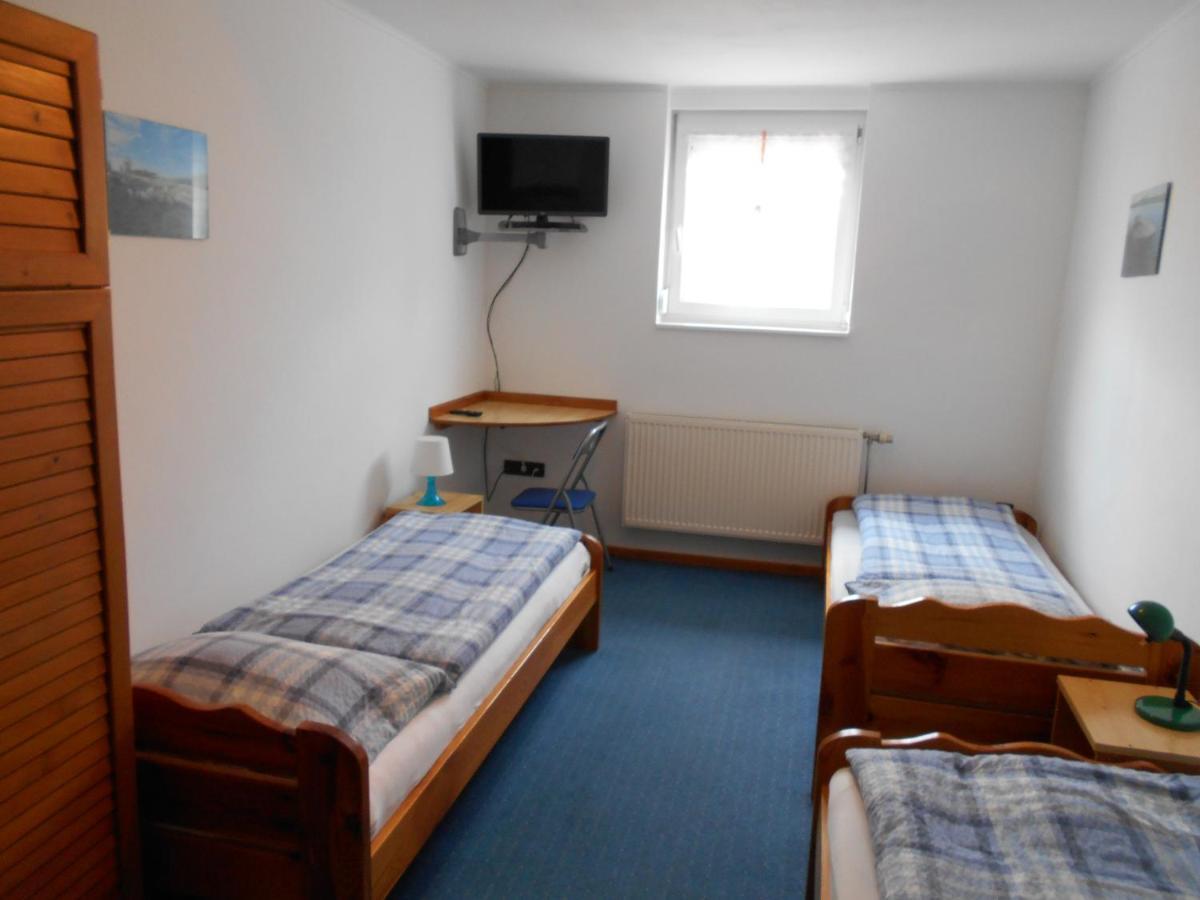 Arpad Panzio Bed & Breakfast Gyor Luaran gambar